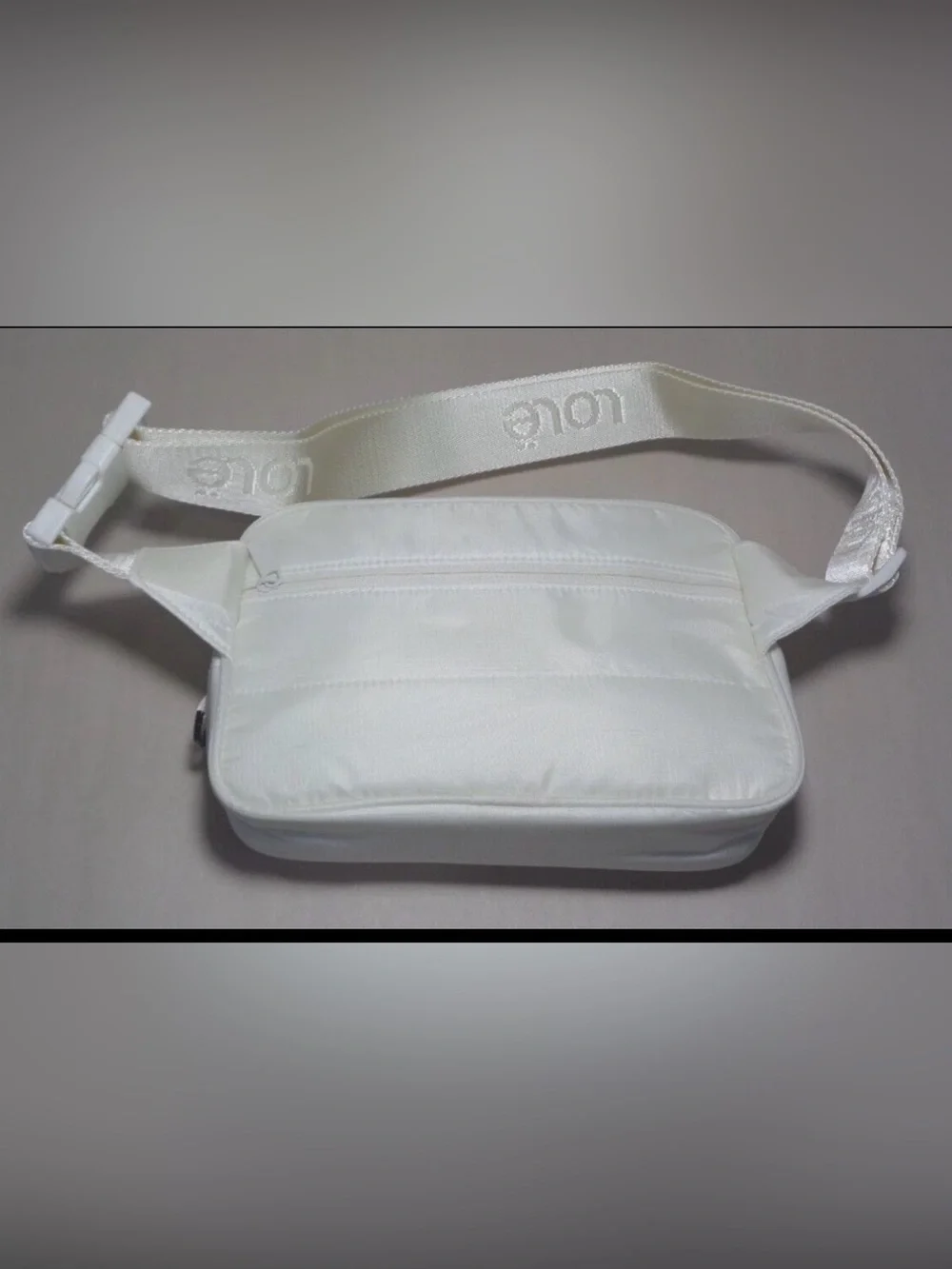 Lolë / Lole / HANDWARMER / Quilted / Cream / New Belt - Shoulder Bag